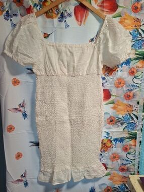 Lush Floral Eyelet Off White Mini Dress Size Small